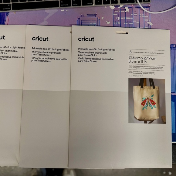 Cricut Printable Iron-On for Light Fabrics (3 Packs) - Picture 1 of 2